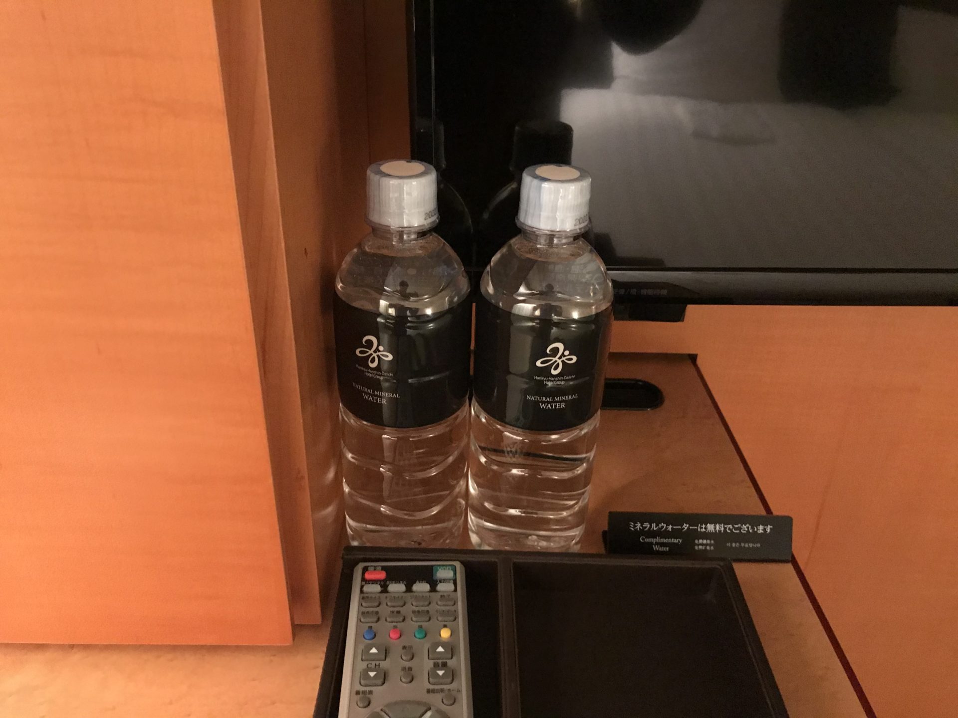 ホテル阪神大阪　室内　設備　水