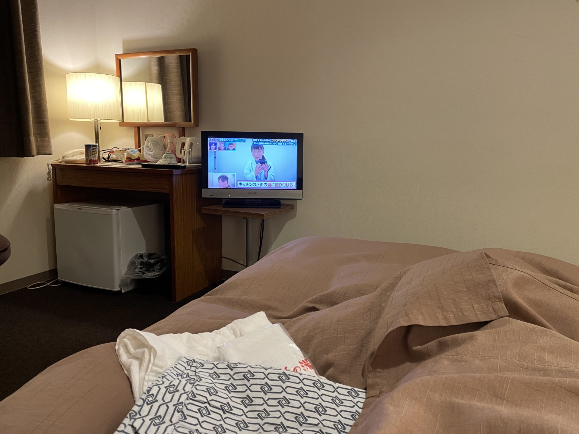 紀三井寺温泉 花の湯　ガーデンホテルはやし　室内　テレビ